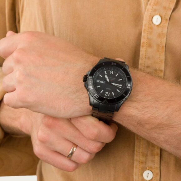 Fossil FS5688 FB-02 Three-Hand Date Black Stainless Steel Men's Watch - Picture 5 of 5